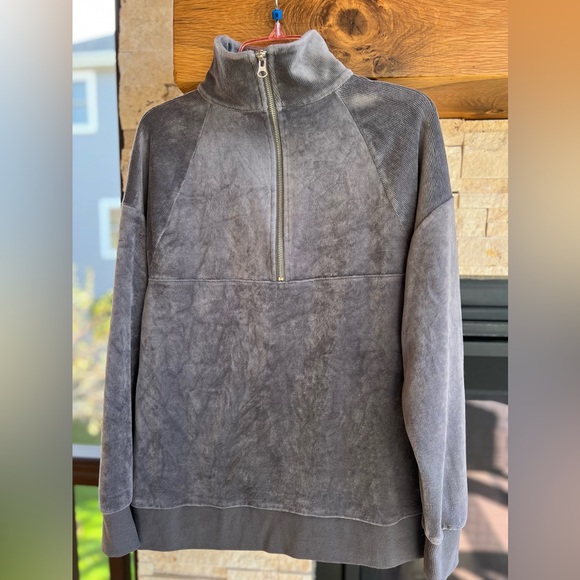 Wild Fable Gray Velour 1/4 Zip - Picture 8 of 8